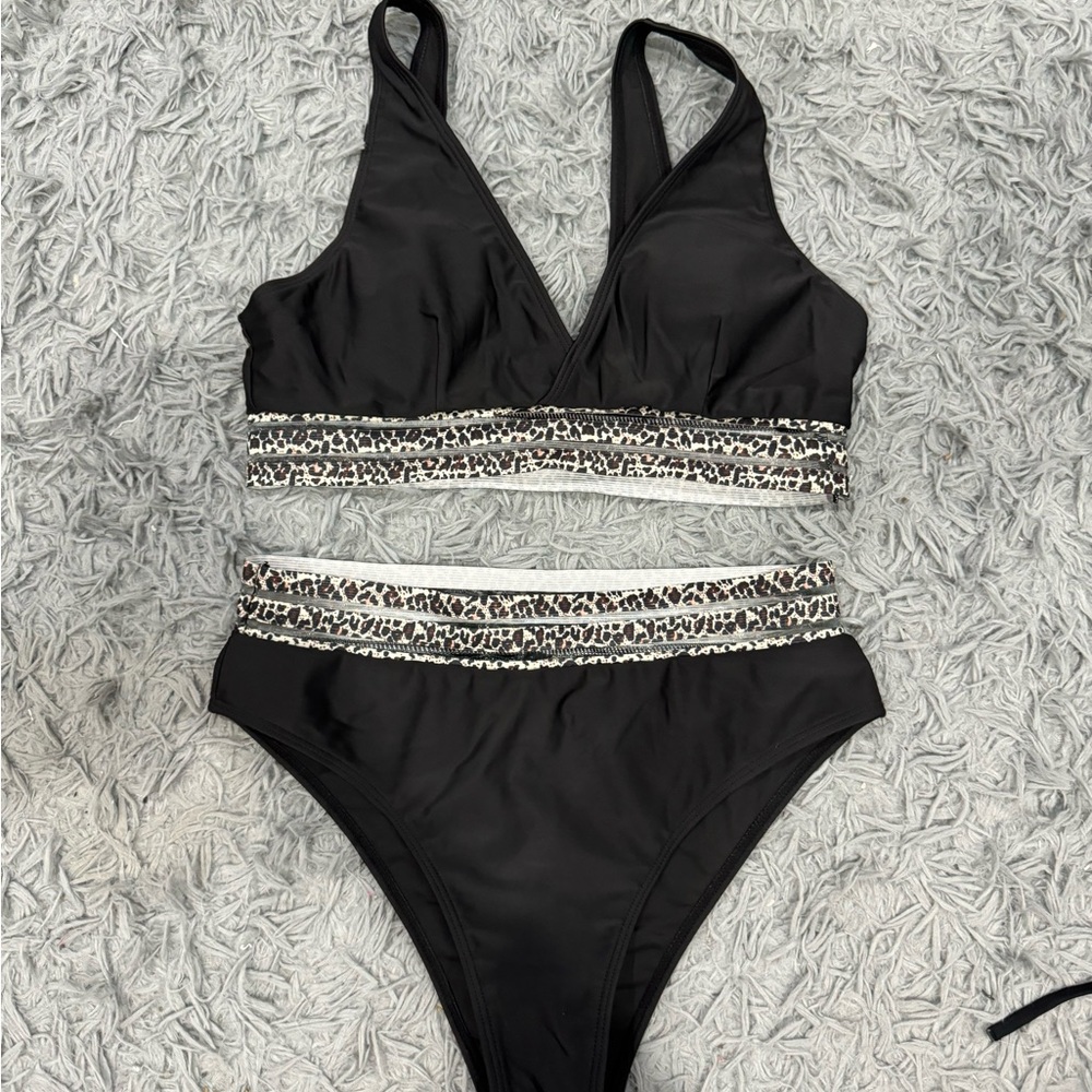 Bathing suit
